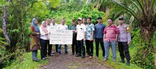 Petani Sawit Dapat Jembatan Baru, Kades Pasar Bembah : Harus Dijaga Jangan Sampai Rusak Lagi