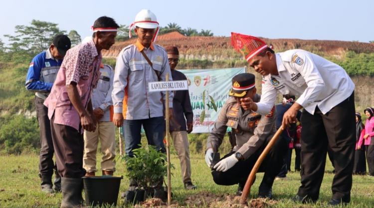 Gagal Dijadikan Kebun Sawit, Lahan Eks Tambang Dialihfungsikan Jadi Fasum dan Pemukiman